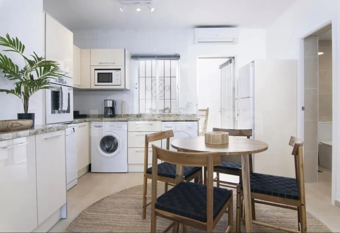 2 Bedroom Flat In Nueva Andalucia Marbella